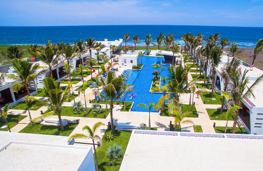 Hotel El Faro Monterrico Exterior foto